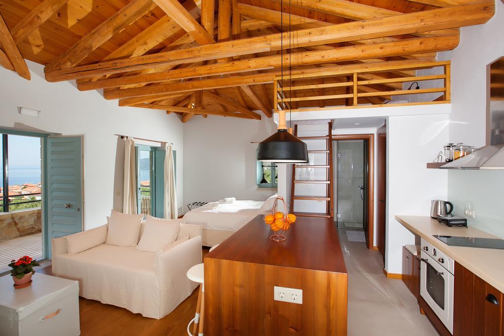 Lithos Guesthouse Kardamili Kültér fotó