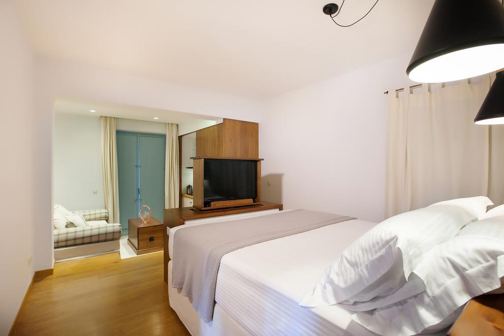 Lithos Guesthouse Kardamili Kültér fotó