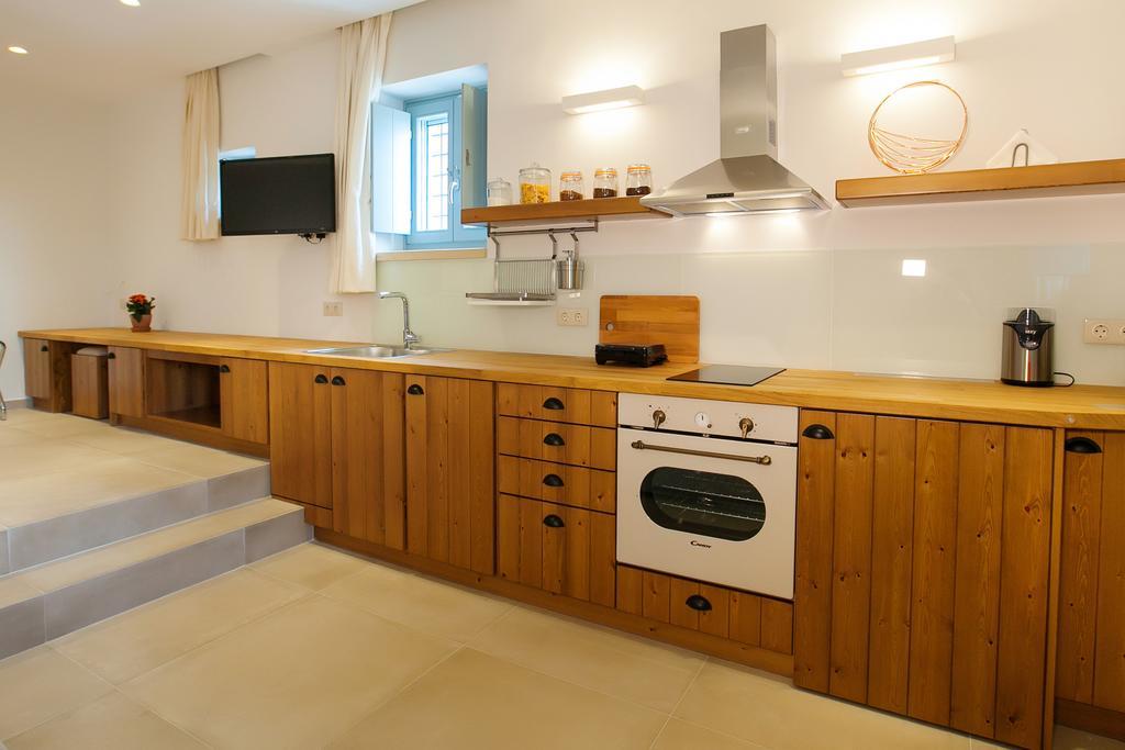 Lithos Guesthouse Kardamili Kültér fotó